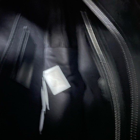 💕MCM Spot Viseto Medium Tote Bag NWT - Picture 9 of 14